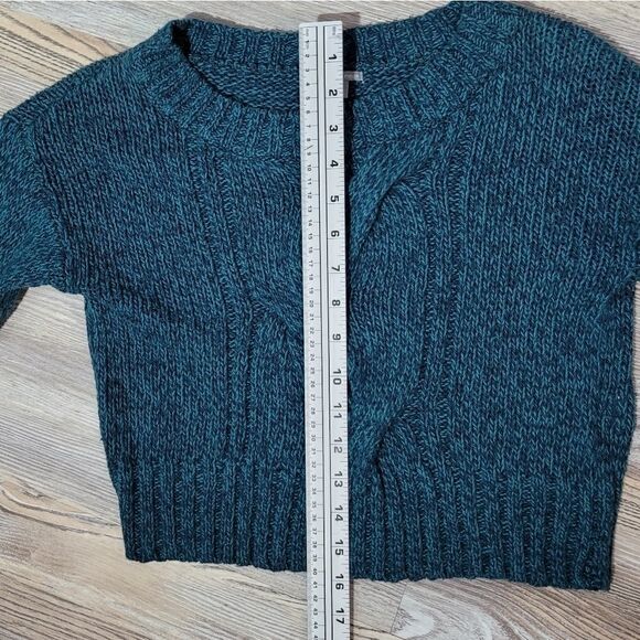 Turquoise & Navy Crop Knit Sweater Medium - Picture 6 of 12